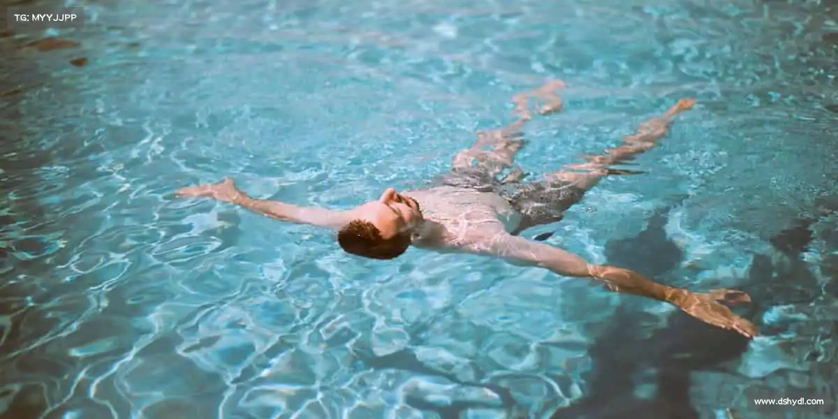 <strong>DB电竞官方网站</strong>踏上赛场，你就是自己的冠军，全力以赴便是最好的答案！🏃♀️✨